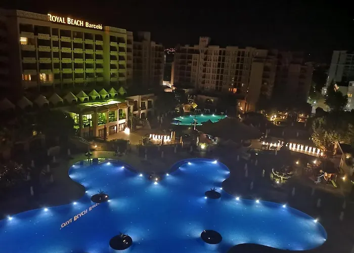 Royal Sea G Apartment *