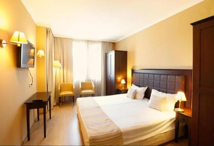 Royal Sea G Apartment *